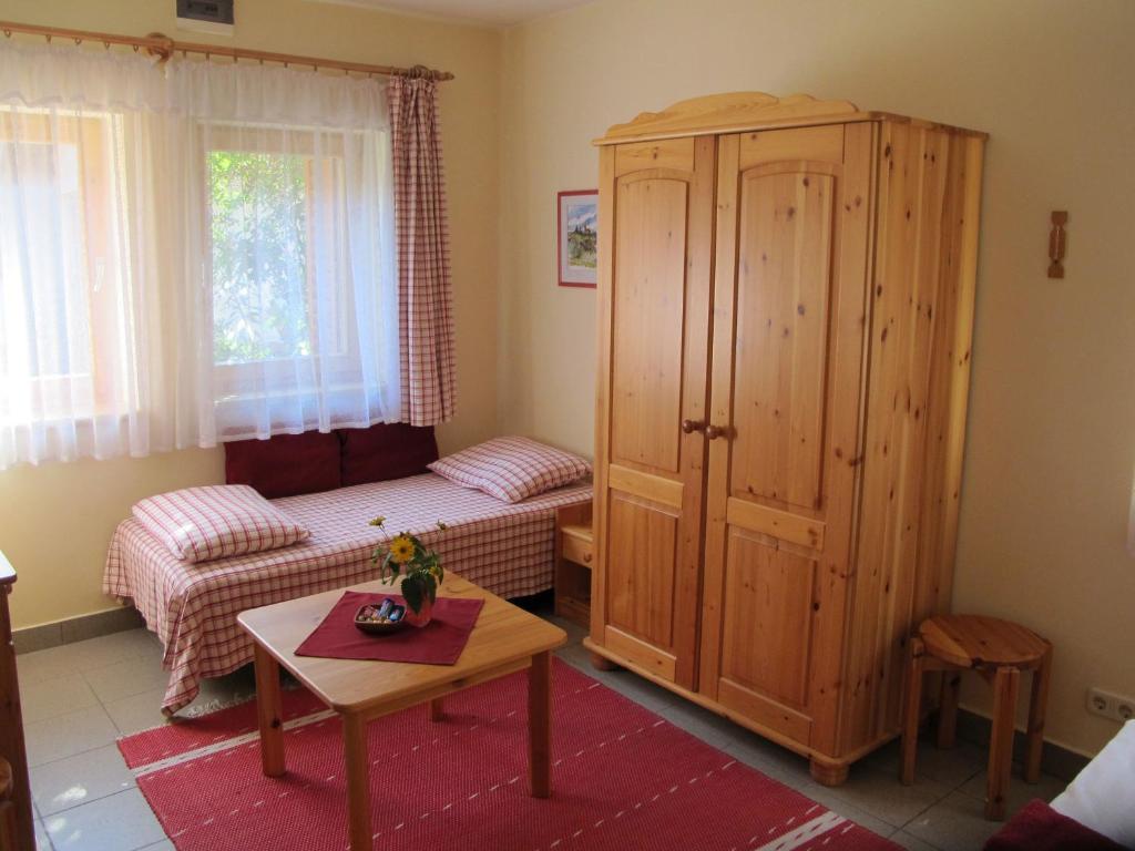 Foki Apartman شوبرون الغرفة الصورة